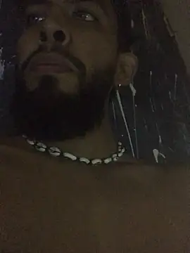 Snapshot of Alessandro__Rossi chatting on 01/09/25, 02:07 Alessandro Rossi online show from 01/09/25, 02:07