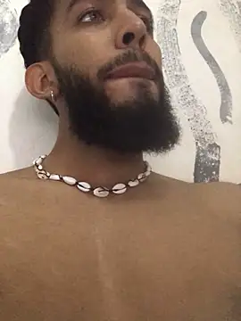 Snapshot of Alessandro__Rossi chatting on 02/21/25, 08:38 Alessandro Rossi online show from 02/21/25, 08:38