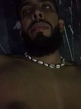 Snapshot of Alessandro__Rossi chatting on 02/25/25, 07:20 Alessandro Rossi online show from 02/25/25, 07:20