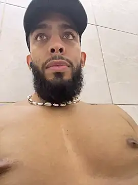 Snapshot of Alessandro__Rossi chatting on 03/16/25, 12:23 Alessandro Rossi online show from 03/16/25, 12:23