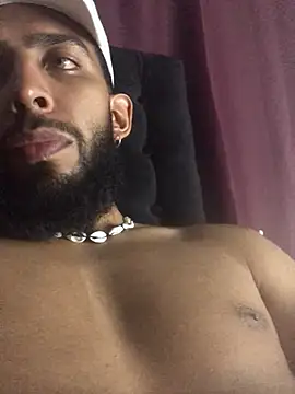 Snapshot of Alessandro__Rossi chatting on 03/23/25, 07:53 Alessandro Rossi online show from 03/23/25, 07:53