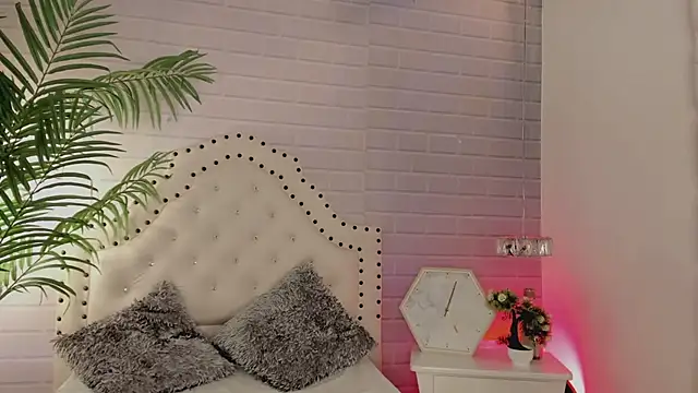  Eurekaa  online show from 02/27/25, 10:53