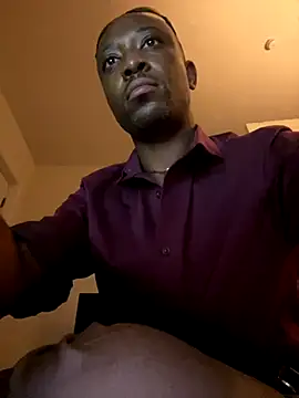 Snapshot of KingB8r chatting on 09/14/25, 01:38 KingB8r online show from 09/14/25, 01:38