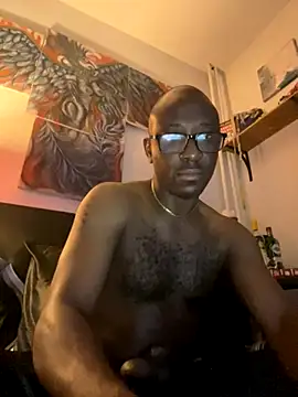 Snapshot of KingB8r chatting on 09/30/25, 03:33 KingB8r online show from 09/30/25, 03:33