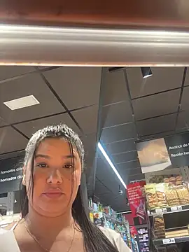 ValleryParker online show from 04/14/26, 01:06