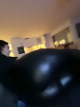 TheCinderella online show from 11/17/25, 04:46