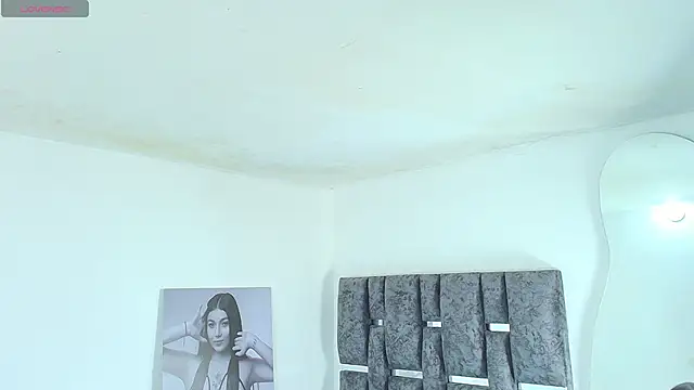 Snapshot of Natasharuso chatting on 11/24/25, 11:10 Natasharuso online show from 11/24/25, 11:10