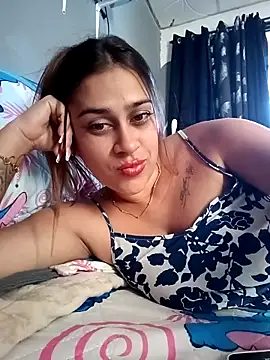 Latina sexy1 online show from 03/15/26, 05:41