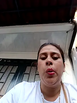 Latina sexy1 online show from 04/11/26, 10:14