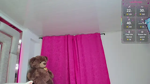 kimjonnes01 online show from 01/10/26, 02:46