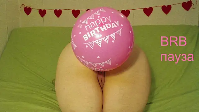 mmmPinUpGirl online show from 05/07/26, 04:12