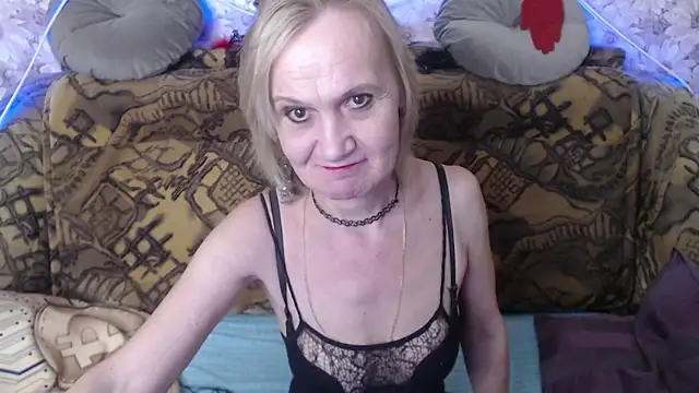 MissBekker online show from 01/08/25, 05:26