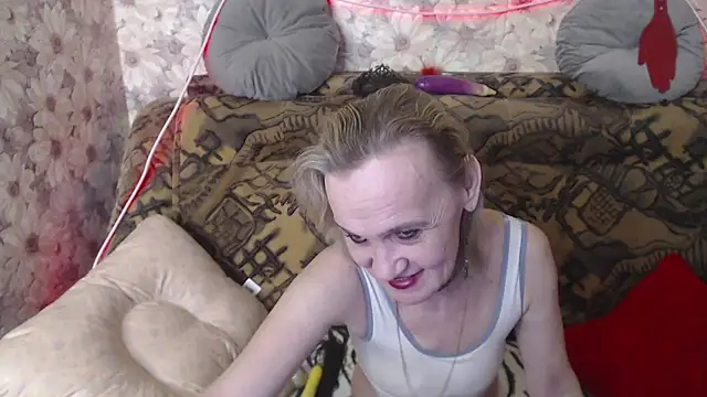 MissBekker online show from 03/18/25, 08:15