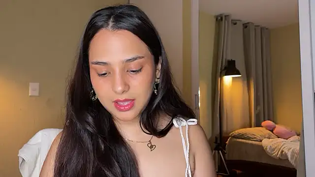 xSelena online show from 05/07/26, 11:32