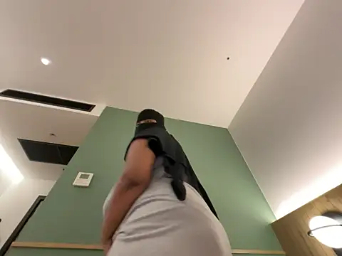 Submissive Arab online show from 03/05/26, 03:08