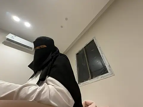 Submissive Arab online show from 04/04/26, 07:44