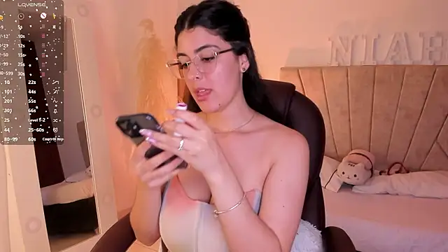  Niah  online show from 03/07/25, 12:26