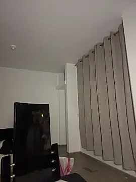  Niah  online show from 04/18/26, 01:53