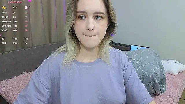 Snapshot of dusyastar chatting on 02/22/25, 12:51 dusyastar online show from 02/22/25, 12:51