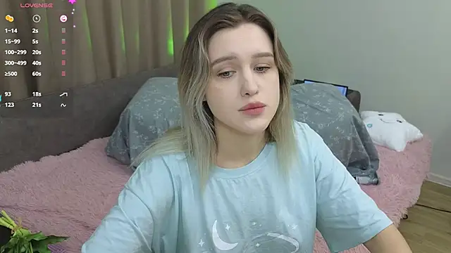 Snapshot of dusyastar chatting on 02/26/25, 02:57 dusyastar online show from 02/26/25, 02:57