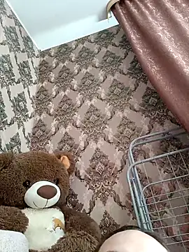 LeilaSaint online show from 05/07/26, 08:52