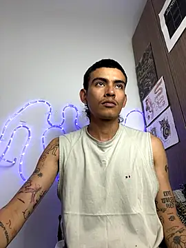 sorry-mom69 online show from 11/22/25, 05:56