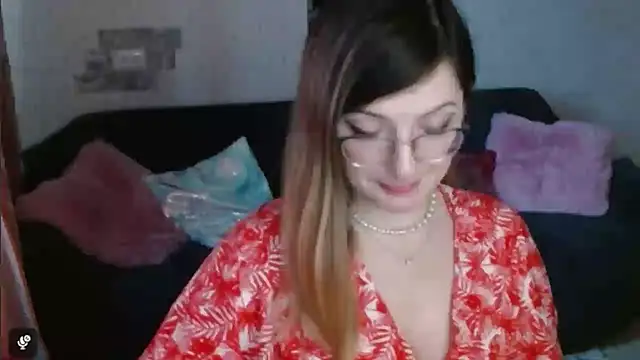 Arielsssplash online show from 12/04/25, 08:01