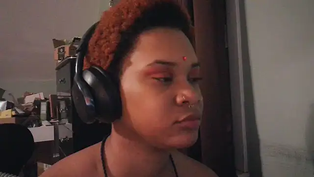 nickytheehawtie online show from 02/15/26, 01:46