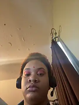 nickytheehawtie online show from 02/15/26, 09:00