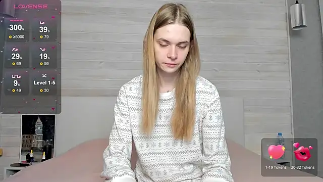 molly hunt  online show from 01/29/25, 03:44