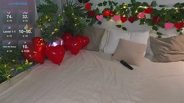 Elfa Mirielle online show from 02/17/26, 08:22