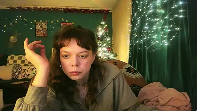 ClancyMorissey online show from 12/21/25, 05:42