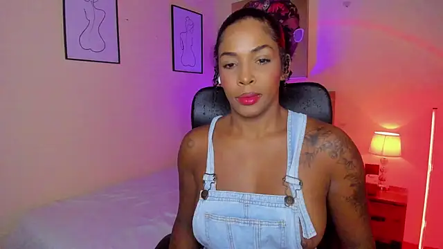 AitanaBrown  online show from 09/18/25, 09:28