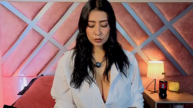  kelly hous36 online show from 02/20/26, 01:11