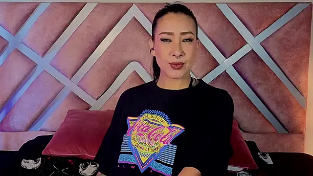  kelly hous36 online show from 03/21/26, 12:54