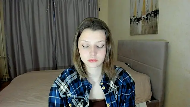 SoniNesti online show from 10/20/25, 02:28