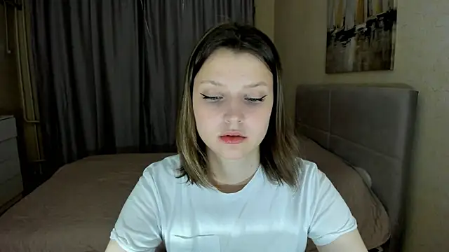 SoniNesti online show from 10/22/25, 03:01