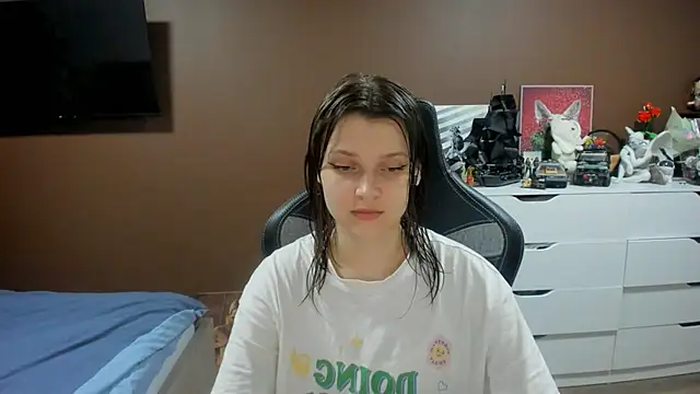 SoniNesti online show from 07/10/26, 03:36