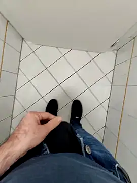 Boring one online show from 03/09/26, 03:27