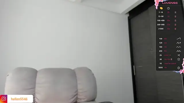 xspecialoomx online show from 12/18/24, 08:57