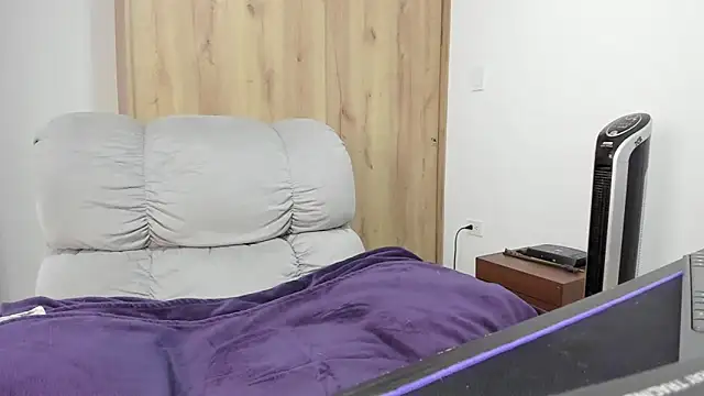 xspecialoomx online show from 02/24/26, 02:04