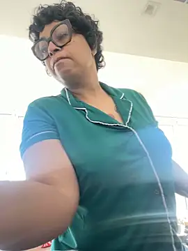 MSweetLindaParks online show from 03/28/26, 02:05