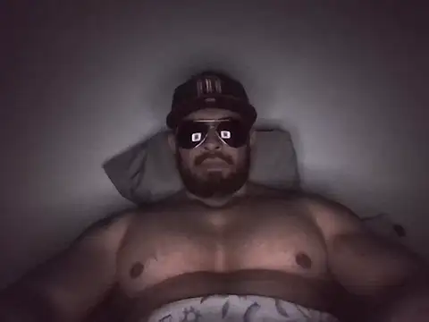 marcus002001 online show from 05/15/26, 07:26