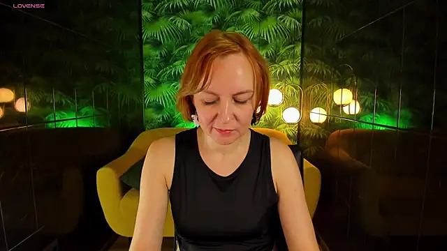 NikaGentle online show from 12/12/24, 05:31