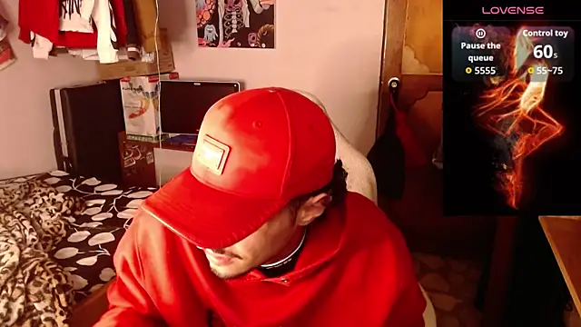 Snapshot of Apolo_S chatting on 02/14/26, 11:01 Apolo S online show from 02/14/26, 11:01