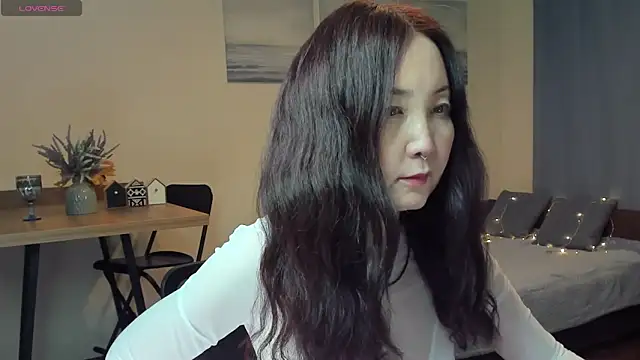 AvroraSakura online show from 12/06/24, 11:11