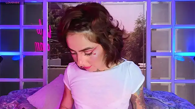 Evangelyne 1 online show from 02/28/25, 03:37