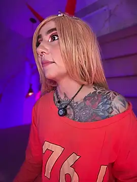 Evangelyne 1 online show from 02/01/26, 03:54