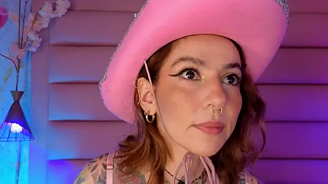 Evangelyne 1 online show from 03/28/26, 03:44