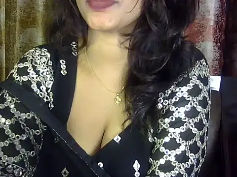 SEXY-MAHI- online show from 02/02/25, 11:11